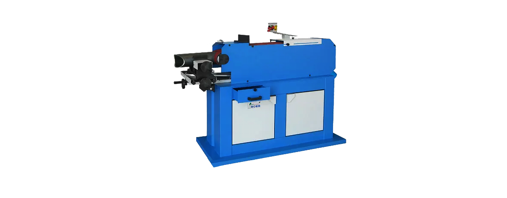 Macchina CNC per spazzolatura e levigatura lamiera INOX e alluminio per finiture di qualità.